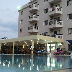 Livas Hotel Apartments